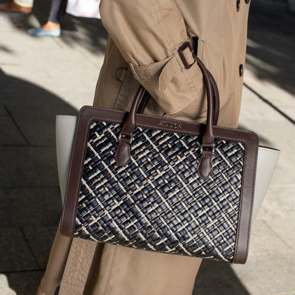 Braided Leather and Copper Handbag "Cistella" Evo Cortina